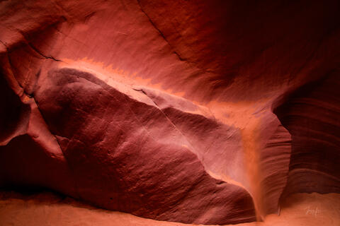 slot canyon, Antelope Canyon, light beams,