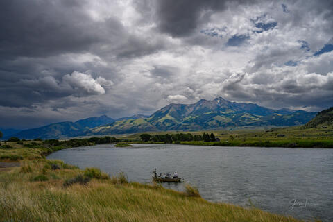 Yellowstone River Float at Emigrant Peak