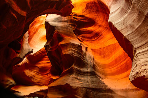slot canyon, Antelope Canyon, light beams,