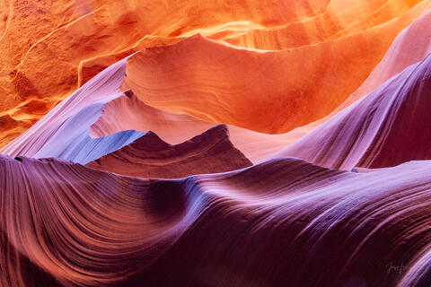 slot canyon, Antelope Canyon, light beams,