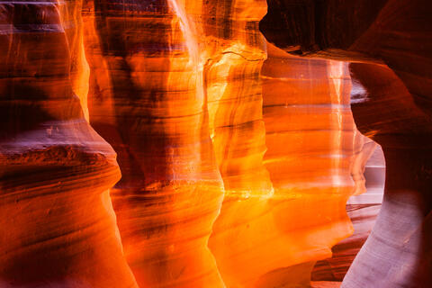 slot canyon, Antelope Canyon, light beams,