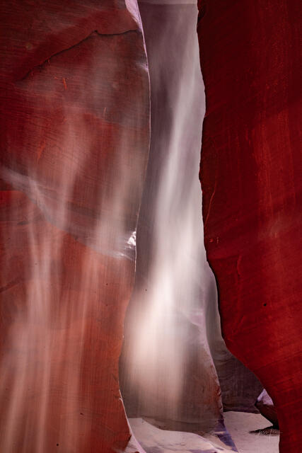 slot canyon, Antelope Canyon, light beams,