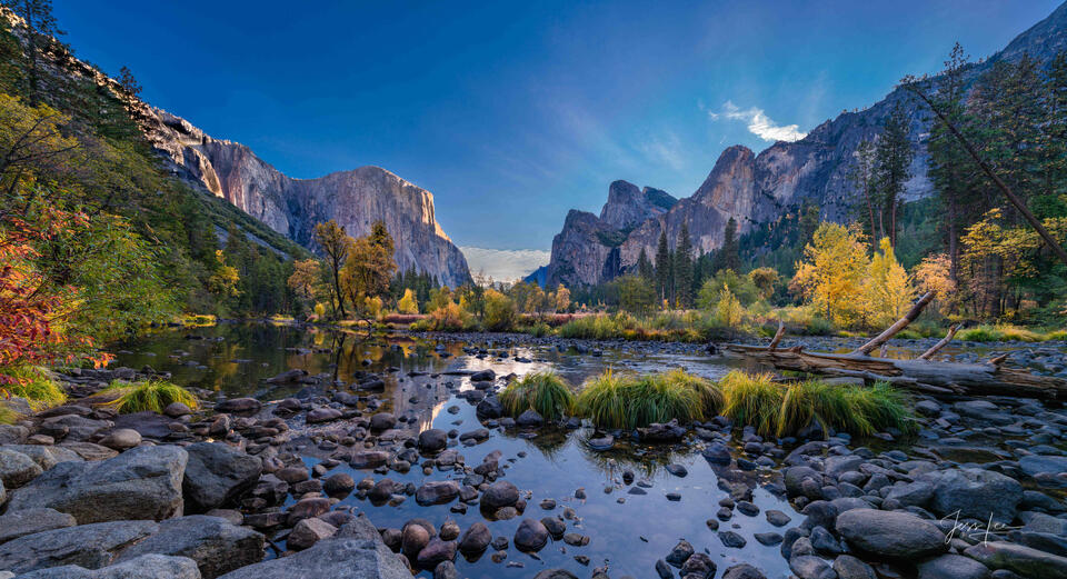 Valley View Autumn Panorama print