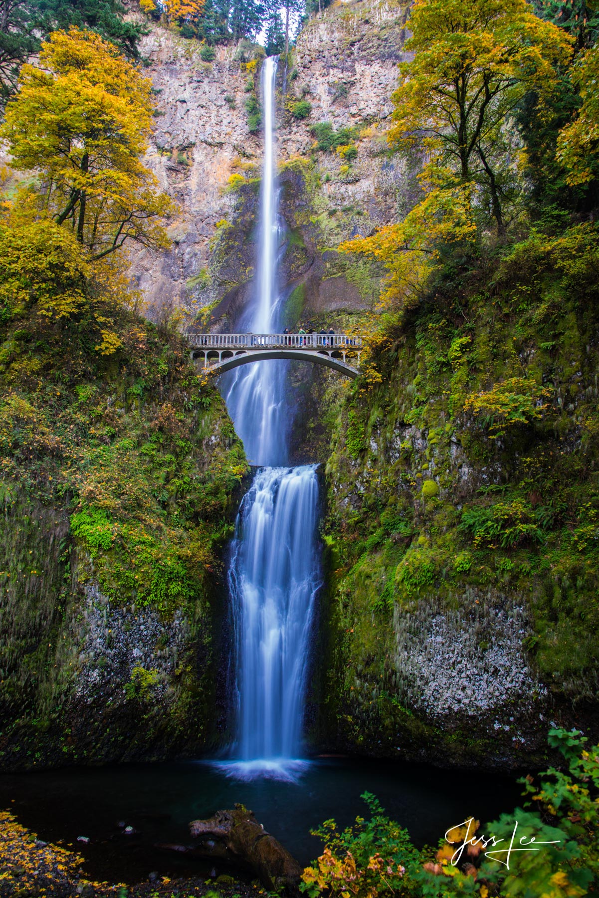 Multnomah Falls Autumn Limited Edition of 50 Exclusive high-resolution Museum Quality Fine Art Prints of Multnomah Falls. Photo Copyright © Jess Lee...