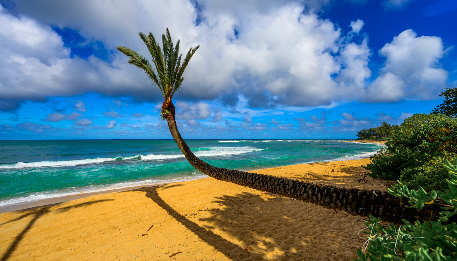 Transform your walls with Outreach, a beautiful Fine Art Limited Edition Print of the Hawaiian paradise photographed by Jess...