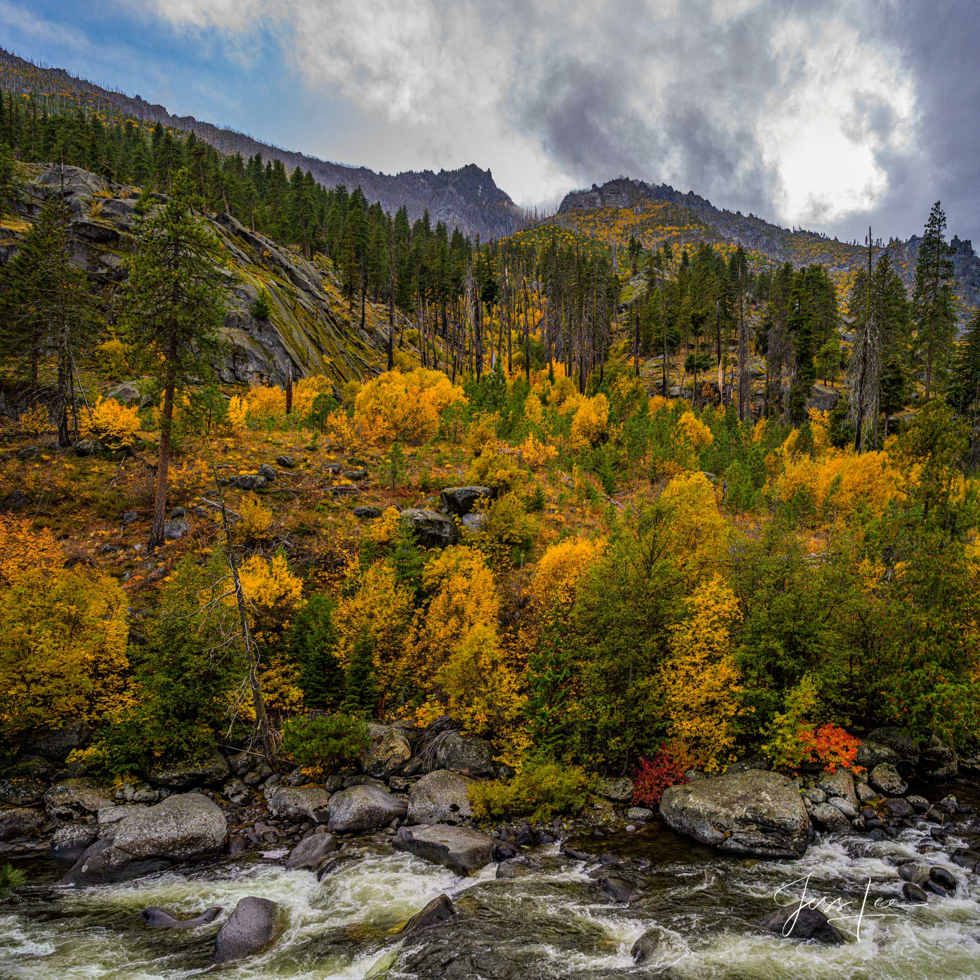 Fine Art Limited Edition Photography of Washington. Washington Autumn Landscapes, Rivers, waterways.This is part of the luxurious...