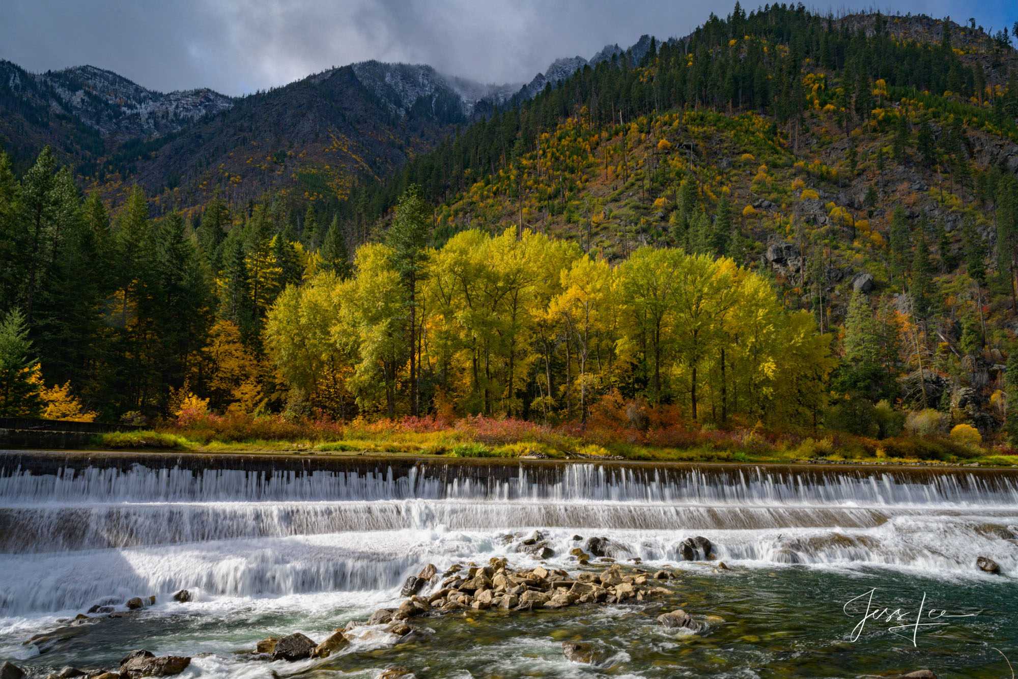 Fine Art Limited Edition Photography of Washington. Washington Autumn Landscapes, Rivers, waterways.This is part of the luxurious...