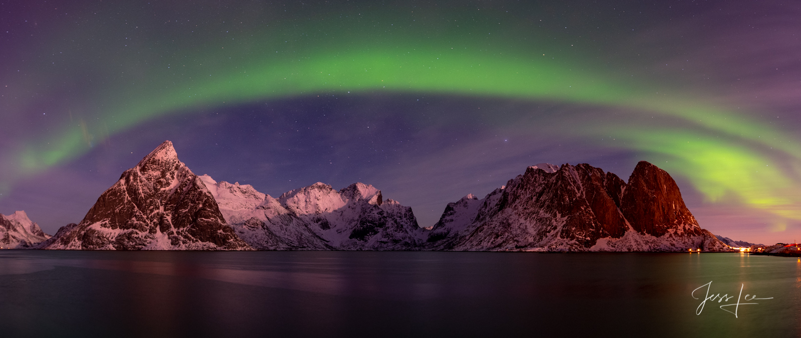 Limited Edition of 50 Exclusive high-resolution Museum Quality Fine Art Prints of Norway Aurora. Photos copyright © Jess Lee