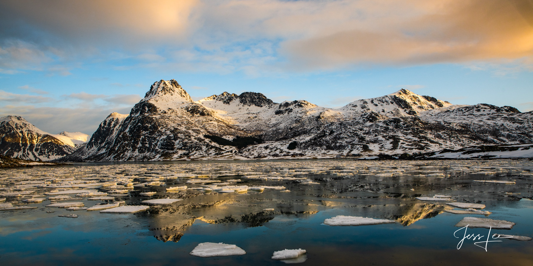 Icy Reflection | Norway Limited Edition of 50 high-resolution Museum Quality Fine Art Prints of Panorama Photography. Photos copyright © Jess Lee